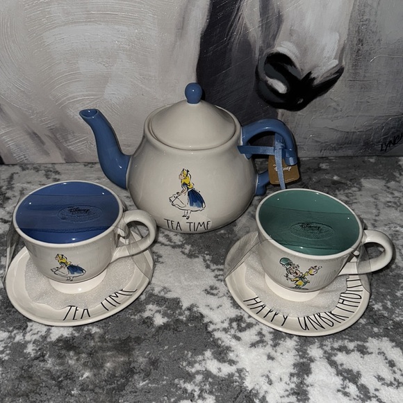Rae dunn Alice in wonderland tea party set - Picture 2 of 4